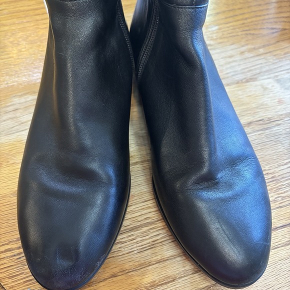 Michael Kors Women's Black Leather Knee High Zipper Riding Boots Size 7 M - Picture 9 of 11